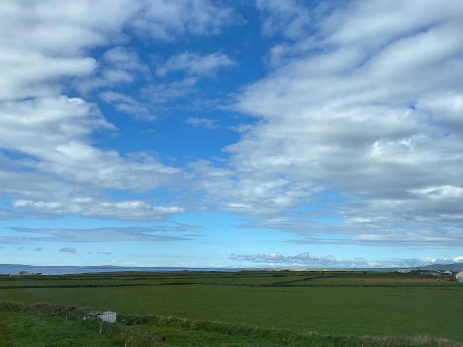 Luxury Holiday Rental With Sea Views On The Wild Atlantic Way ทราลี ภายนอก รูปภาพ