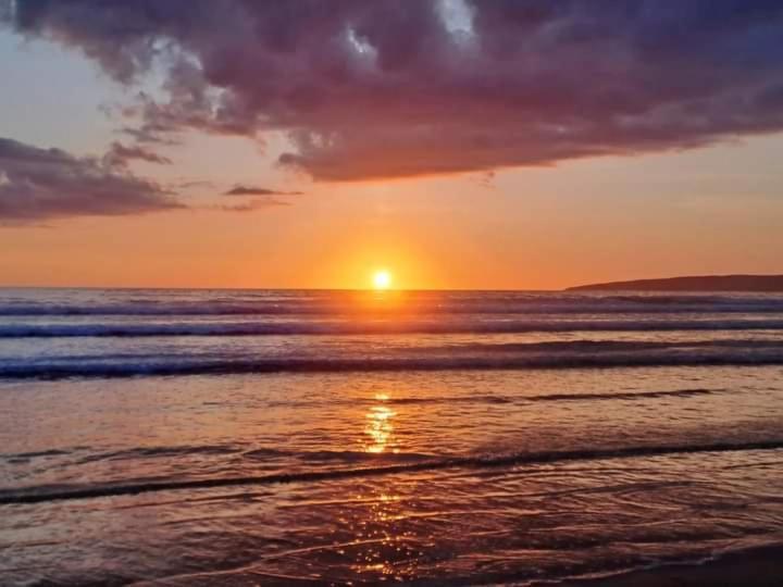 Luxury Holiday Rental With Sea Views On The Wild Atlantic Way ทราลี ภายนอก รูปภาพ